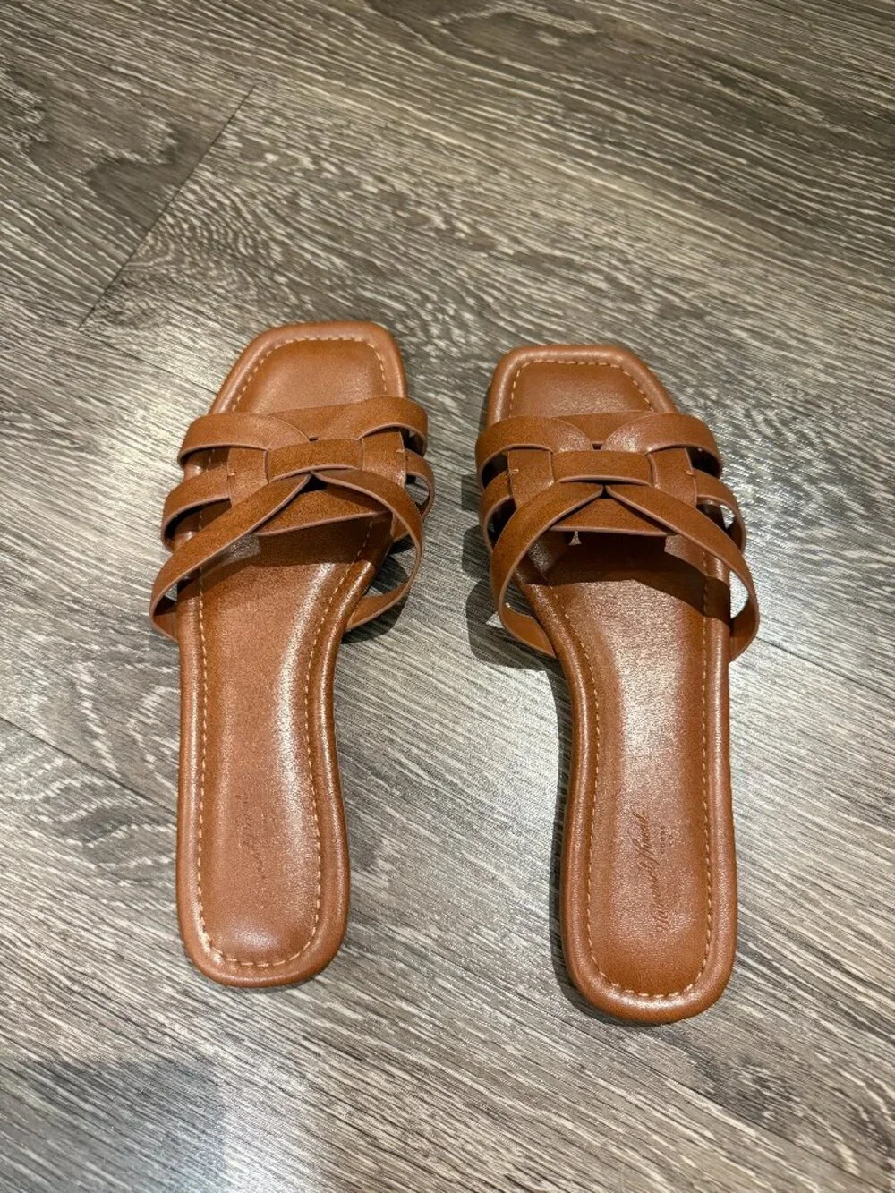 Universal Thread Women's Edna Slide Sandals Size 7 Cognac - Picture 1 of 3
